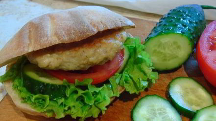 Рецепт домашних гамбургеров с куриными котлетками