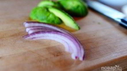 Рецепт гамбургера на салатных листьях