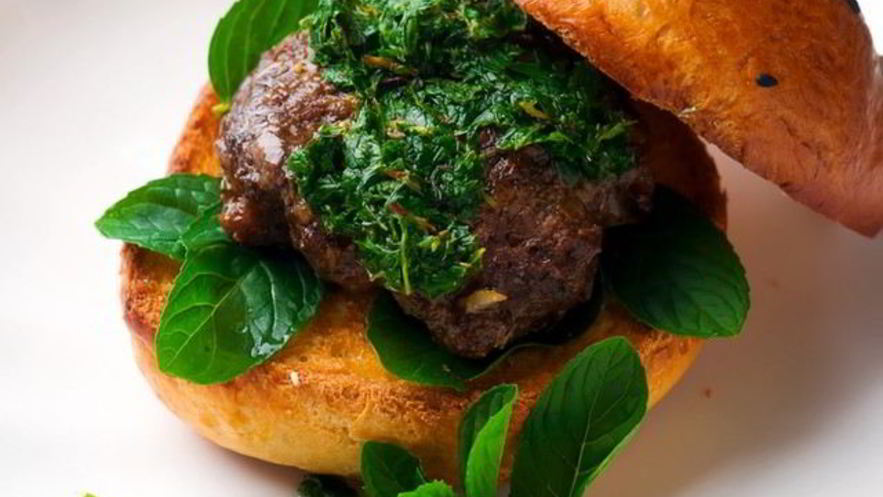 Рецепт мятного бургера из баранины