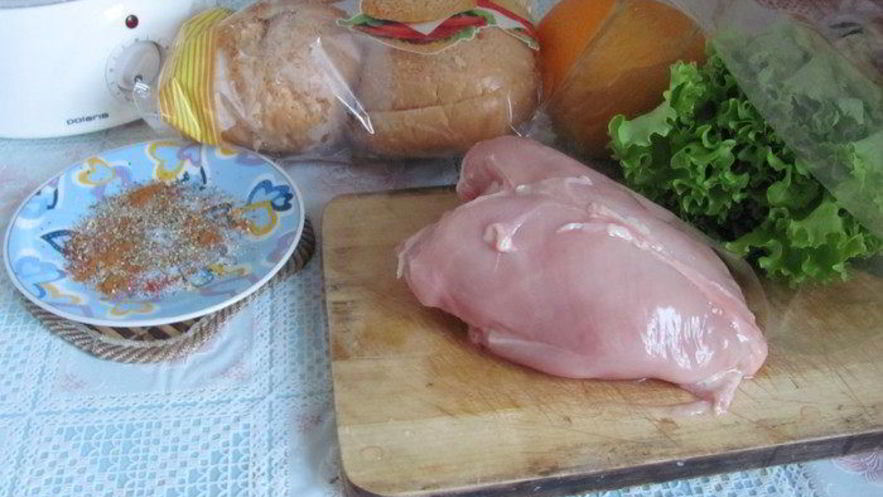 Рецепт полезного чикенбургера с грейпфрутом