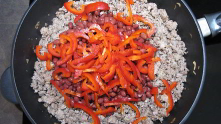 Рецепт буррито с фаршем и красной фасолью