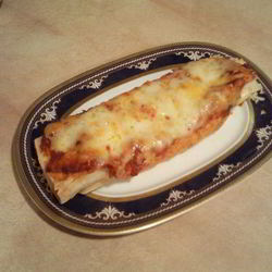 Рецепт Буррито с курицей и томатным соусом