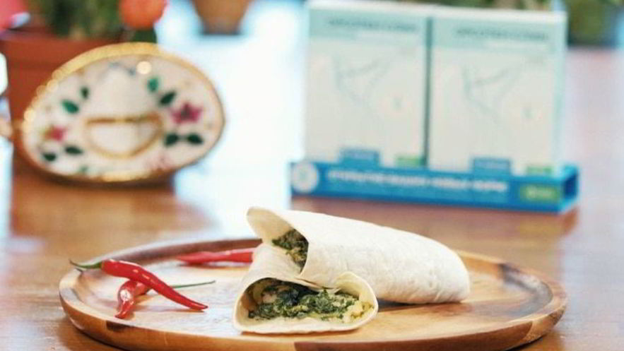 Рецепт диетического буррито с яйцом, шпинатом и грибами