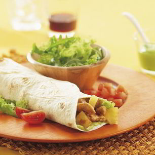 Рецепт Мексиканской буррито с овощами, грибами и курицей