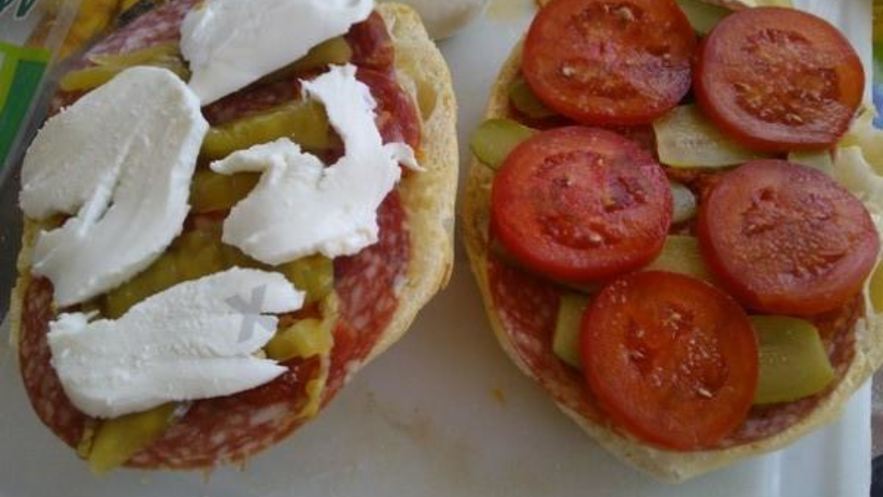 Рецепт бутерброда с моцареллой