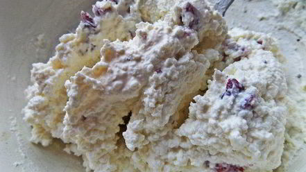 Рецепт бутерброда с пикантным творогом