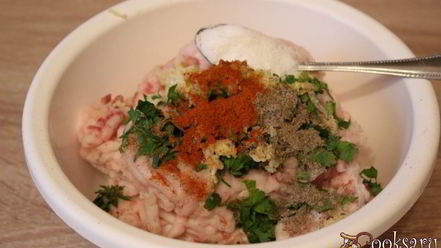 Рецепт бутербродной намазки из сала с чесноком