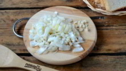 Рецепт бутербродов под сырно-томатной подушкой