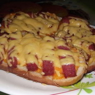 Рецепт Бутербродов с колбасой жареные