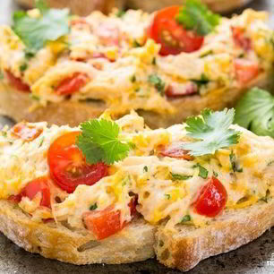 Рецепт Бутербродов с консервированной курицей