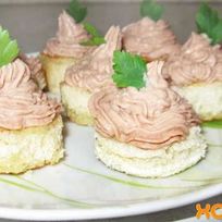 Бутерброды с паштетом