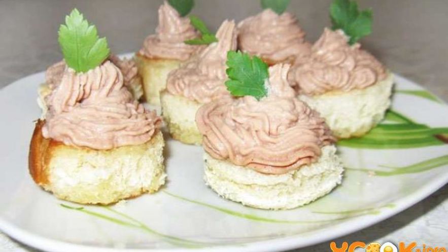 Рецепт бутербродов с паштетом