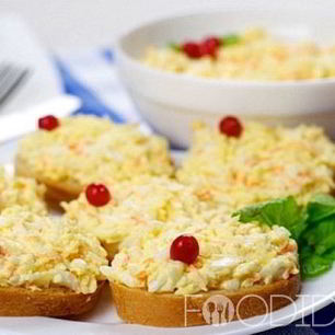 Рецепт Бутербродов с сыром и чесноком