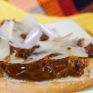 Рецепт Бутербродов с вялеными помидорами