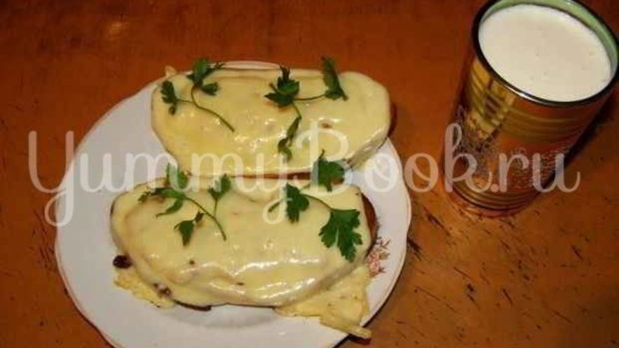 Рецепт бутербродов с яйцом, майонезом, чесноком и сыром