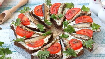 Рецепт Бутербродов со шпротами и творожным сыром