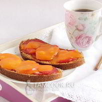 Горячие бутерброды с колбасой