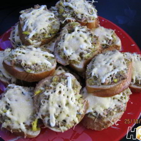 Рецепт Горячих бутербродов с сайрой