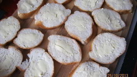 Рецепт горячих бутербродов с сайрой