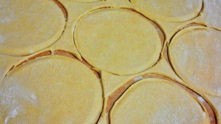 Рецепт чебуреков из духовки