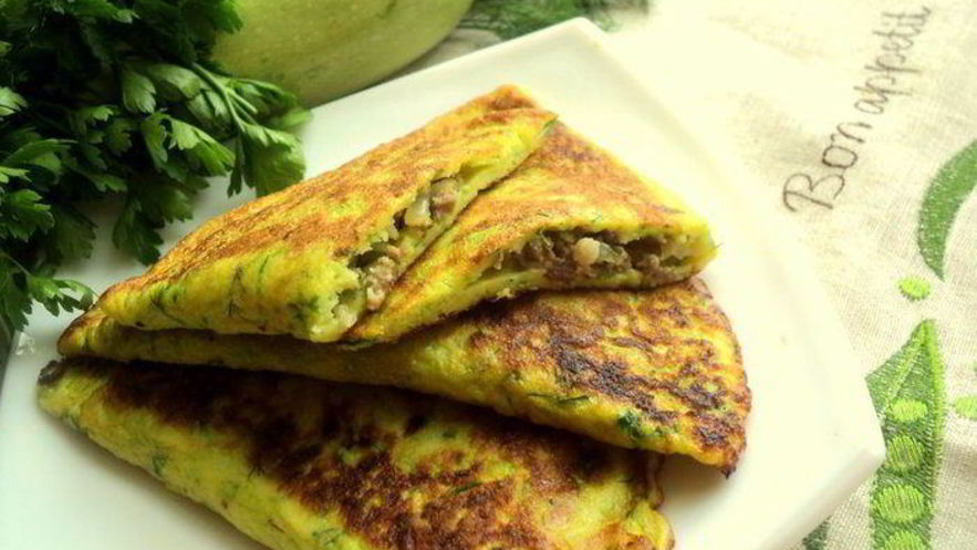 Рецепт чебуреков из кабачка