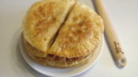 Рецепт чебуреков из слоеного бездрожжевого теста