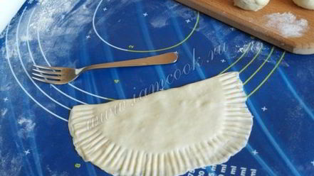 Рецепт чебуреков с картошкой