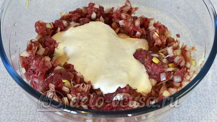 Рецепт чебуреков с мясом и сыром