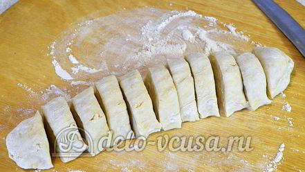 Рецепт чебуреков с мясом и сыром