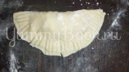 Рецепт чебуреков с сыром