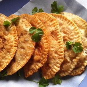 Рецепт Чебуреков со свининой по-домашнему