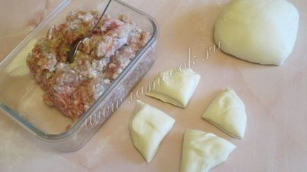 Рецепт чебуреков в мультиварке