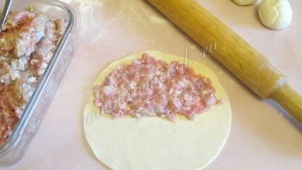 Рецепт чебуреков в мультиварке