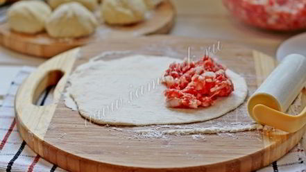 Рецепт домашних чебуреков на кефире