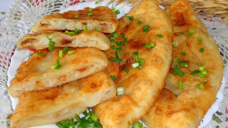 Рецепт постных чебуреков с картошкой