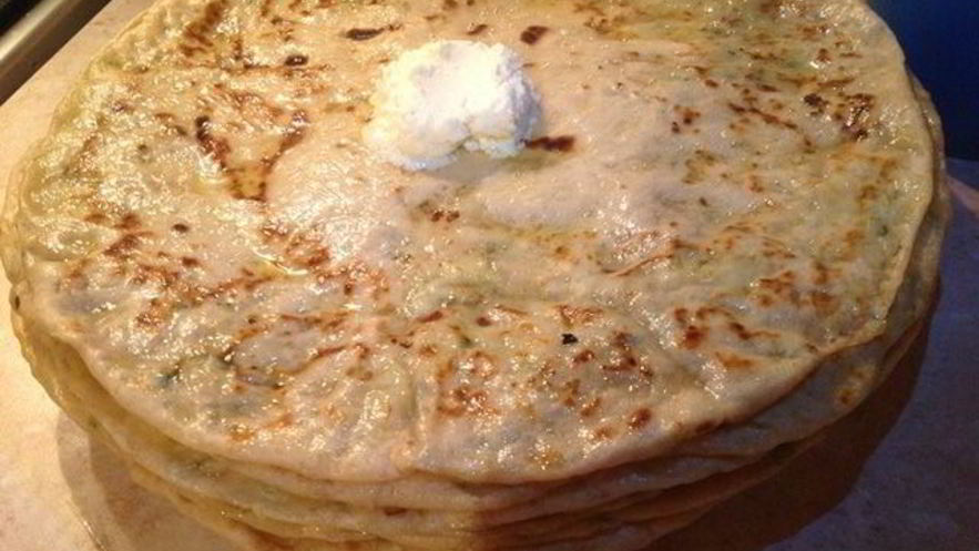 Рецепт тонких чебуреков с картофельной начинкой