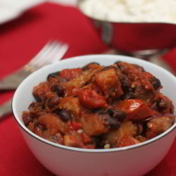 Рецепт Чили из черной фасоли и баклажан