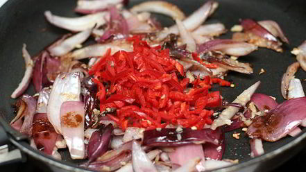 Рецепт чили из черной фасоли и баклажан