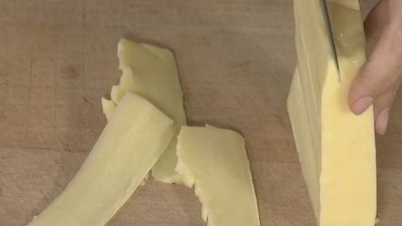 Рецепт чизбургера с беконом и дижонским соусом