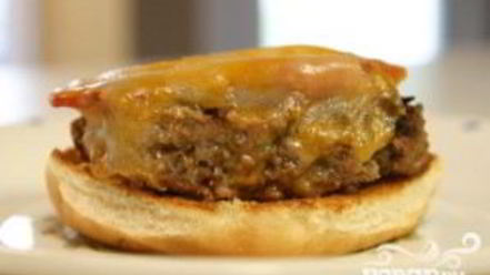Рецепт чизбургеров с говядиной, беконом и сыром