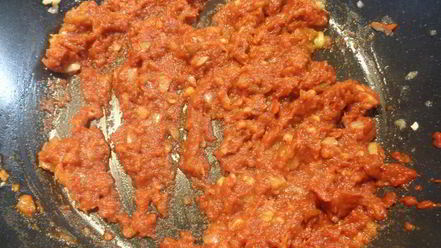 Рецепт домашнего чизбургера с соусом барбекю