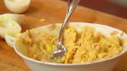 Рецепт фаршированных яиц мимоза