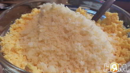 Рецепт фаршированных яиц пчелки