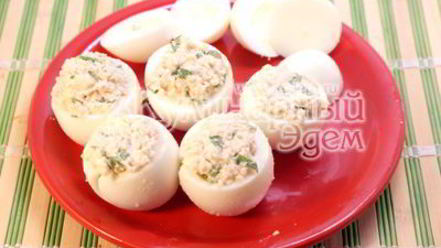 Рецепт фаршированных яиц привидения