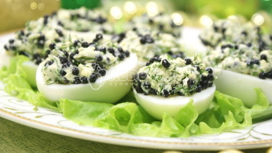 Рецепт фаршированных яиц с икорно-горчичной начинкой