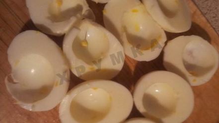 Рецепт фаршированных яиц с килькой