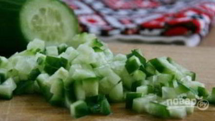 Рецепт яиц, фаршированных крабовыми палочками и огурцом