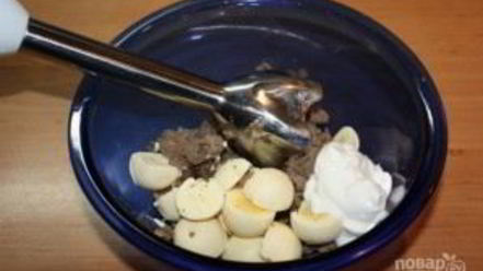 Рецепт яиц, фаршированных куриной печенью