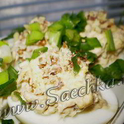 Рецепт Яиц, фаршированных куриным филе и грецкими орехами