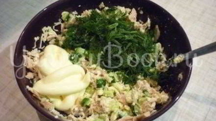 Рецепт яиц, фаршированных тунцом и свежим огурцом